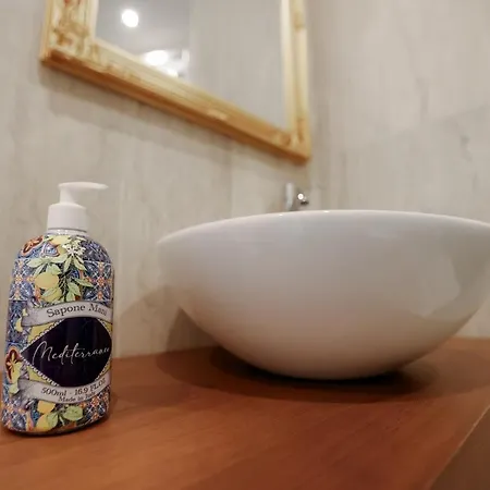 Prestige -balcony -lift Firenze