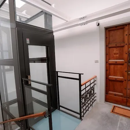 Lejlighed Prestige -balcony -lift